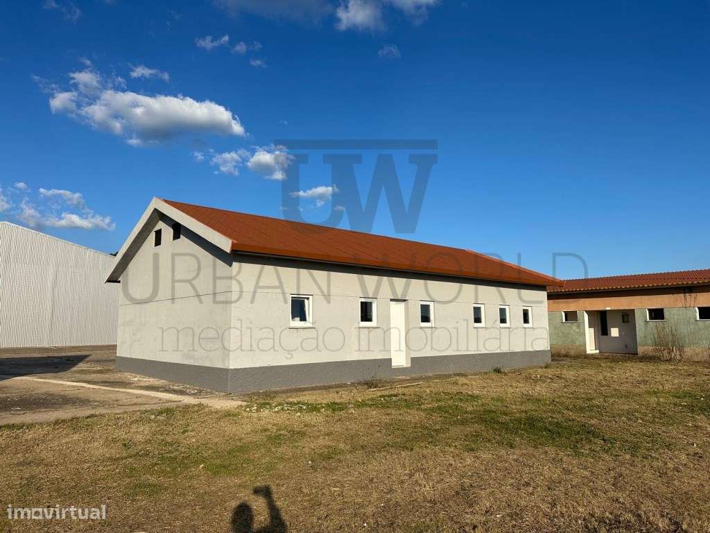 Armazém Industrial - como novo , Abrantes, Santarém 1.867 m² mais L...-25