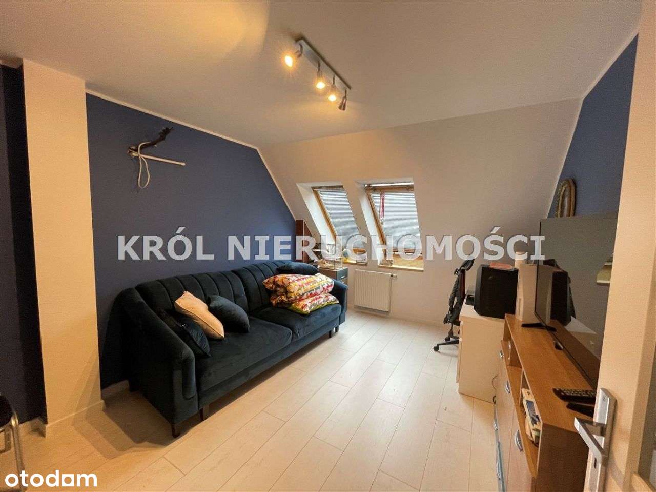 Dom Do Zamieszkania W Centrum! -12