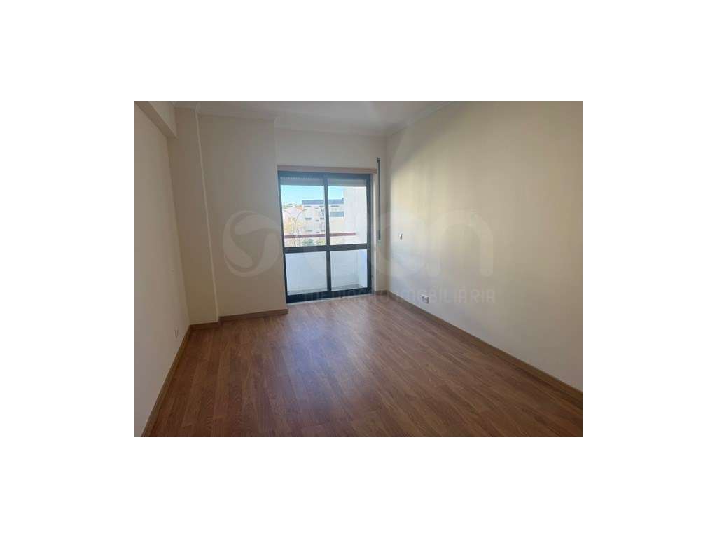 Apartamento T3 em Rio de Mouro, Sintra-7