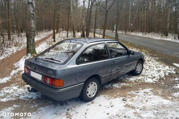 Ford Sierra - 7