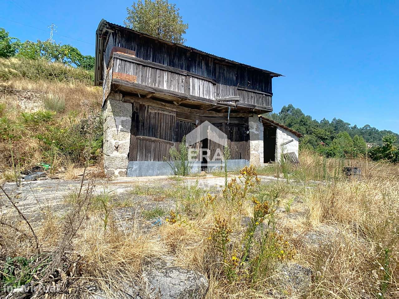 Moradia V4 em Ribas, Celorico de Basto-30