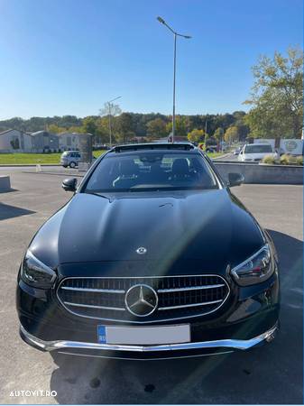 Mercedes-Benz E - 4