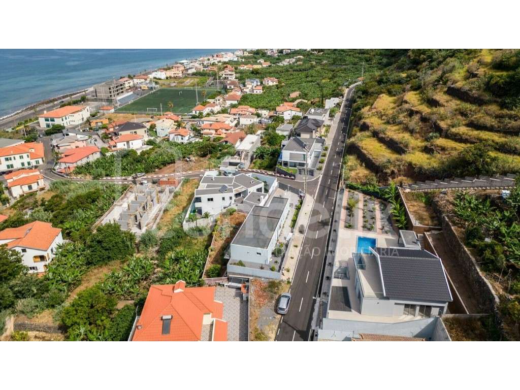 Moradia T4 com piscina no Paúl do Mar Calheta - Grande imagem: 4/60