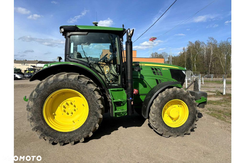 John Deere 6150R - 8