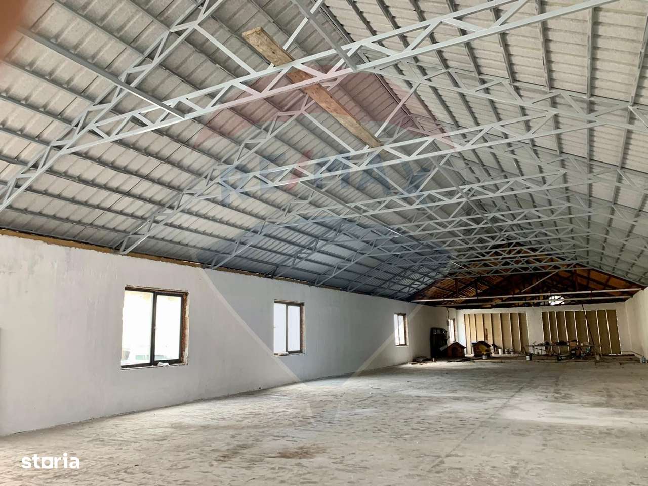 Hala de 2,400mp BD Regele Mihai Baia Mare zona Dedeman 490.000 EURO-9