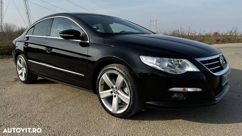 Volkswagen Passat CC 2.0 TDI DSG Exclusive - 1