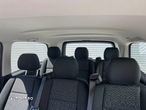 Mercedes-Benz Vito Tourer Extra-Lung 119 CDI 190CP RWD 9AT SELECT - 23