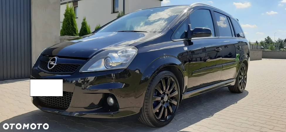 Opel Zafira 2.0 T OPC - 4