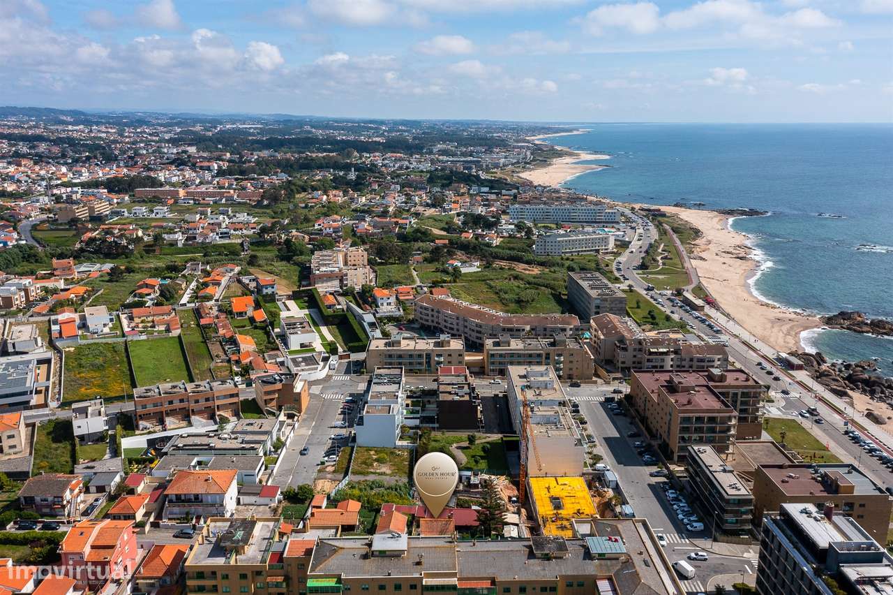 Moradia a 100 Metros da Praia de Lavadores I Exclusivo Golden Hour-25