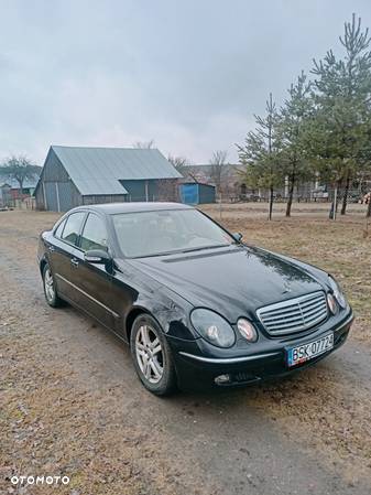 Mercedes-Benz Klasa E - 4