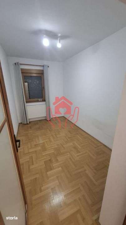 GARA DE NORD (Spitalul Witting)- 2 apartamente, 6 camere, vila solida-4