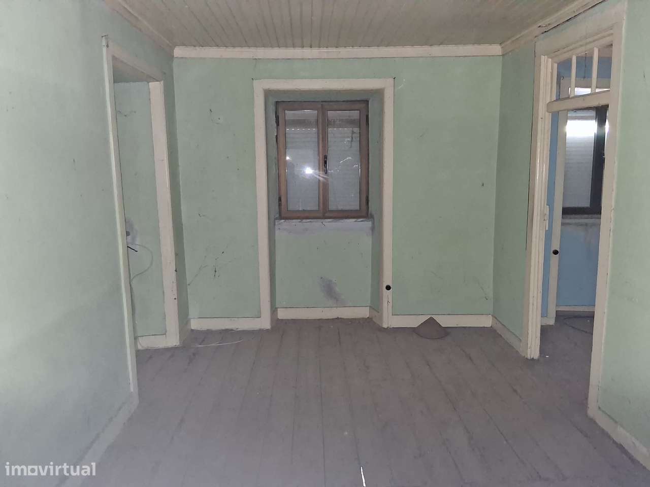 Moradia para Restaurar com Terreno Urbano – Cadaixo, Miranda do Corvo-9