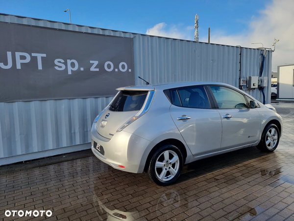 Nissan Leaf - 7