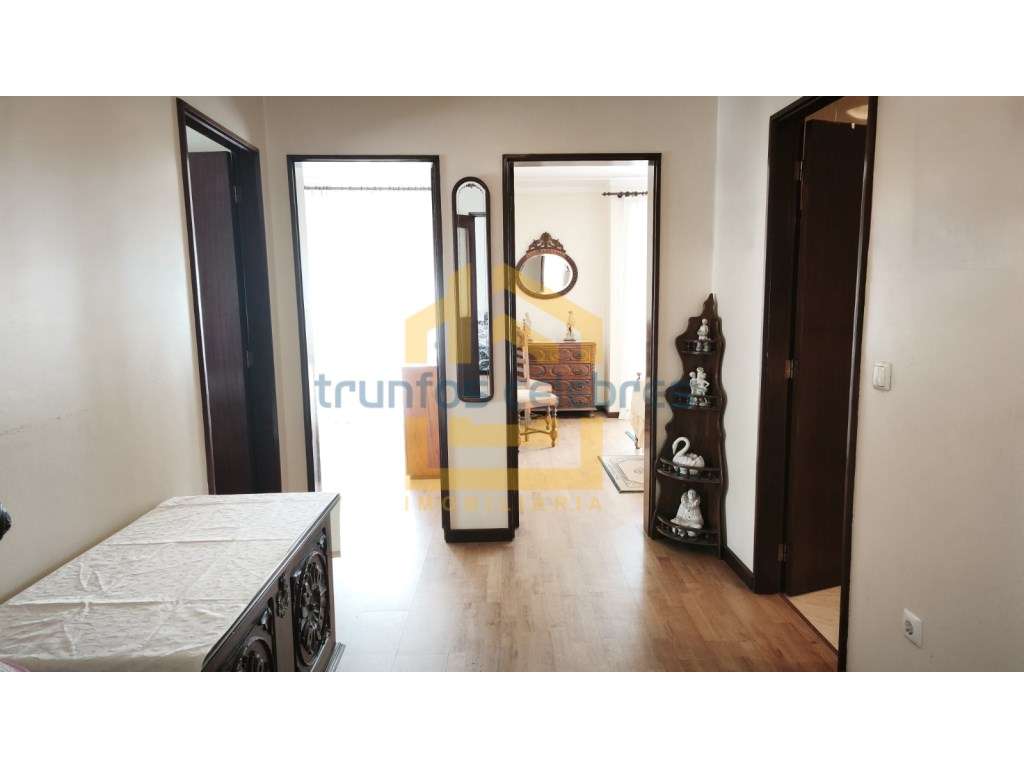 T3 renovado a 200mt da praia das caxinas vila do conde-9