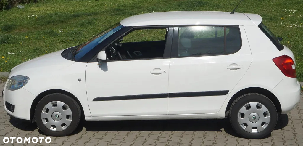 Skoda Fabia - 11