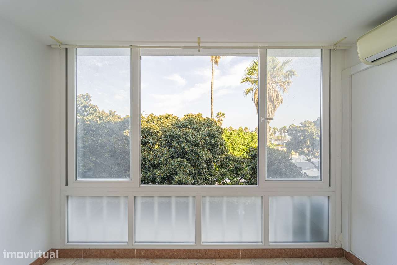 Apartamento T1 com Vista Mar – Arcadas do Estoril, Av. Aida-19