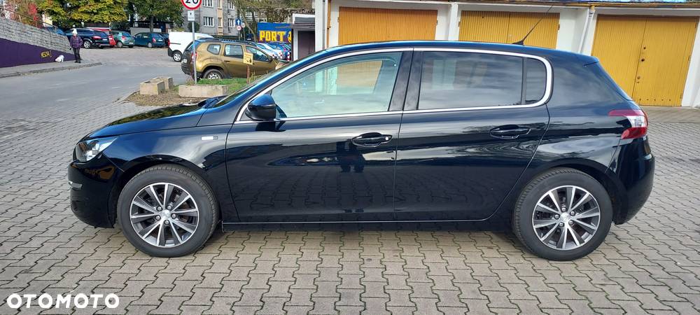 Peugeot 308 1.2 PureTech Business Line S&S - 6