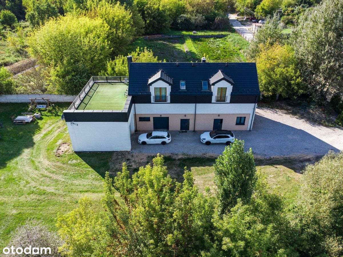 22.11 Dom z tarasem, widokiem na las w mieście - Pełny obrazek: 2/13