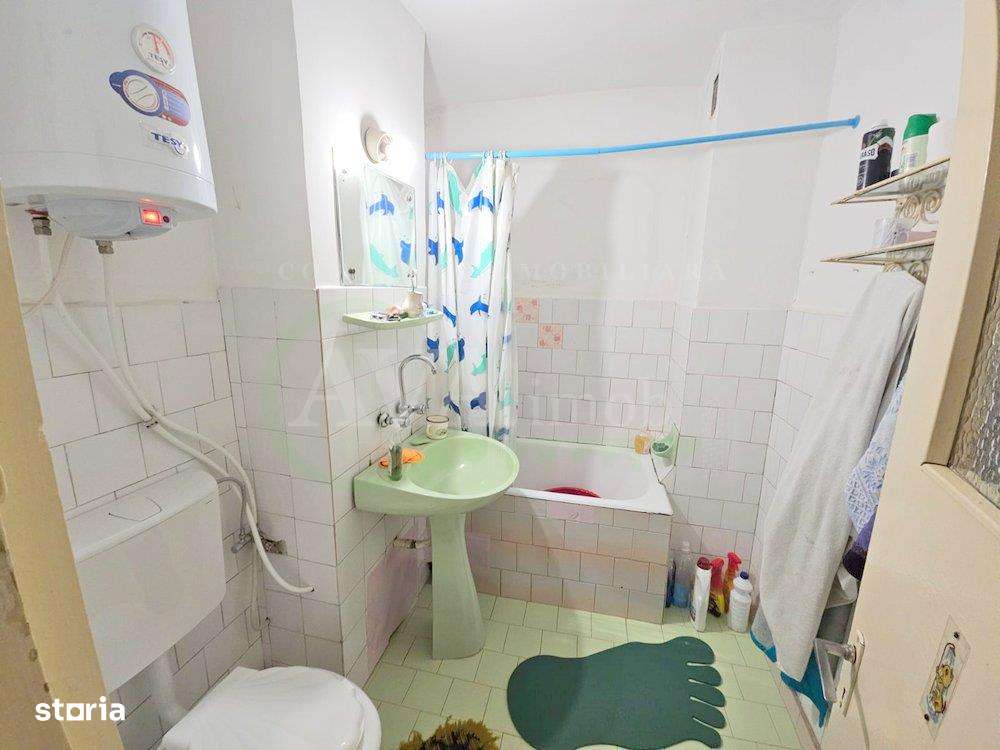 Apartament 3 decomandate, 2 bai, zona Ura - Imagine principală: 5/6
