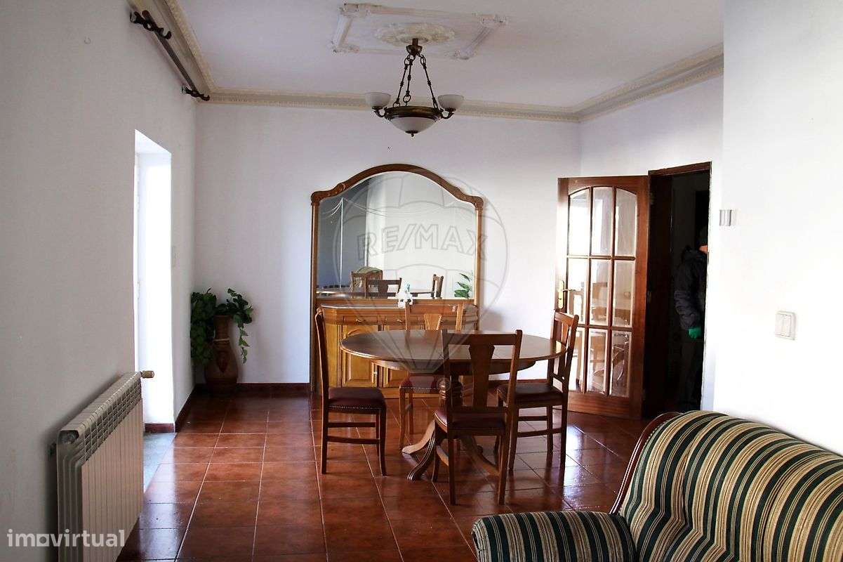 Moradia T7 para venda - Grande imagem: 2/50