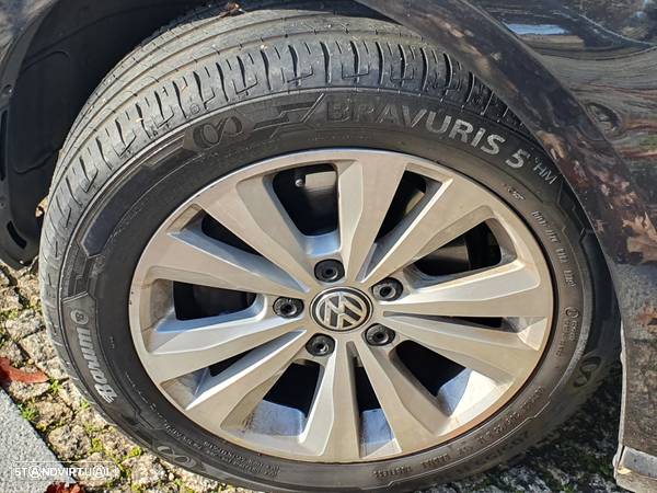 VW Golf 1.6 TDi Trendline BlueMotion - 26