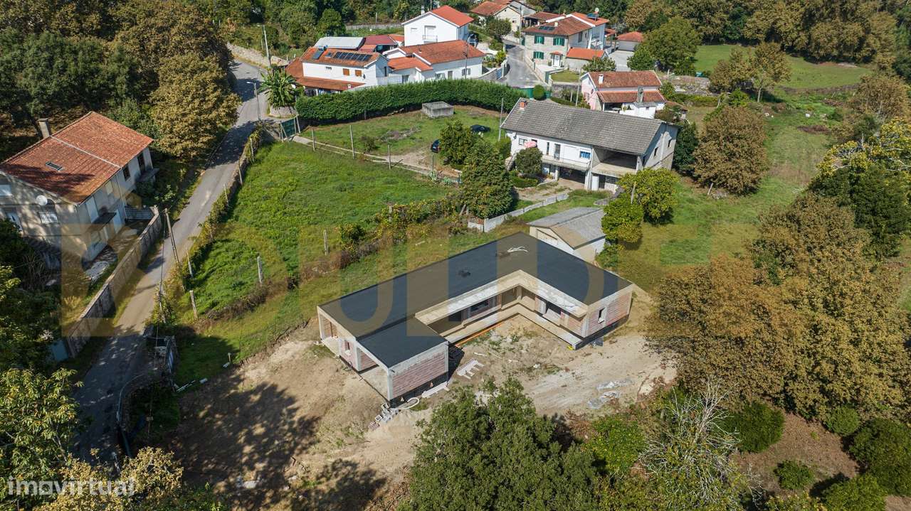 Moradia Isolada T3 Vila Verde Turiz-10