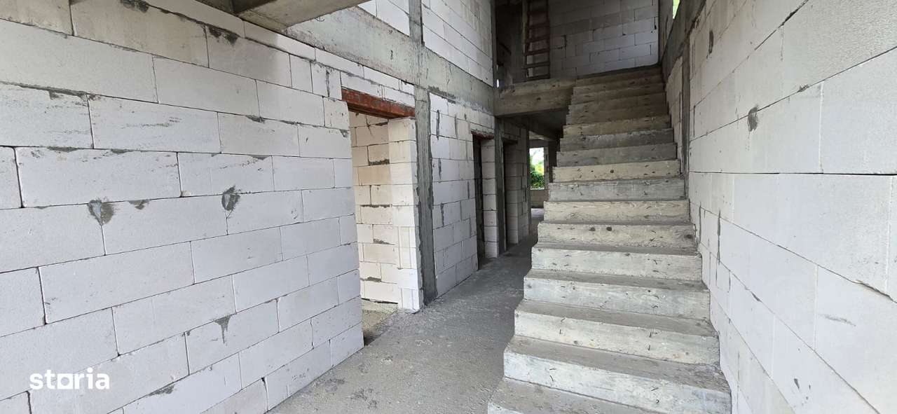 Valu lui Traian - casa P + 1, 6 camere, 336 mp s.u., 450 mp teren-11