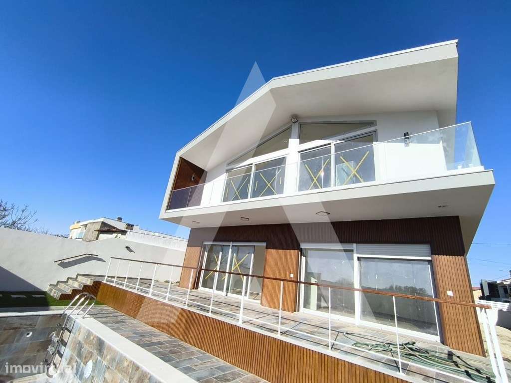 Moradia T5 nova - primeira linha, Costa Nova. - Grande imagem: 4/44