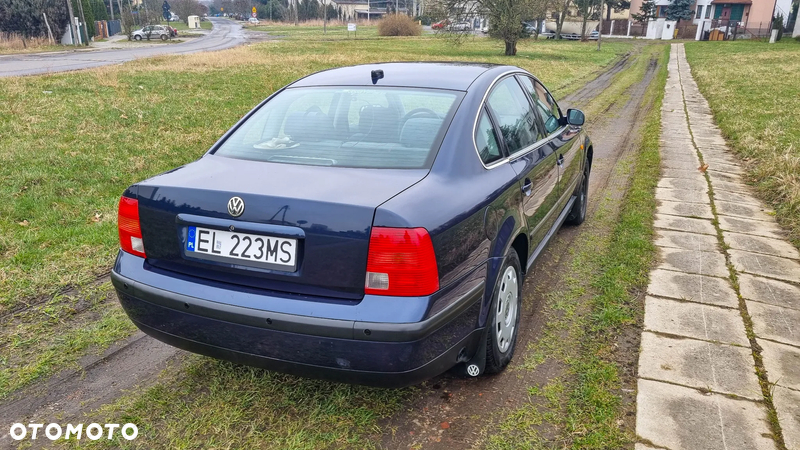 Volkswagen Passat 1.8T - 7