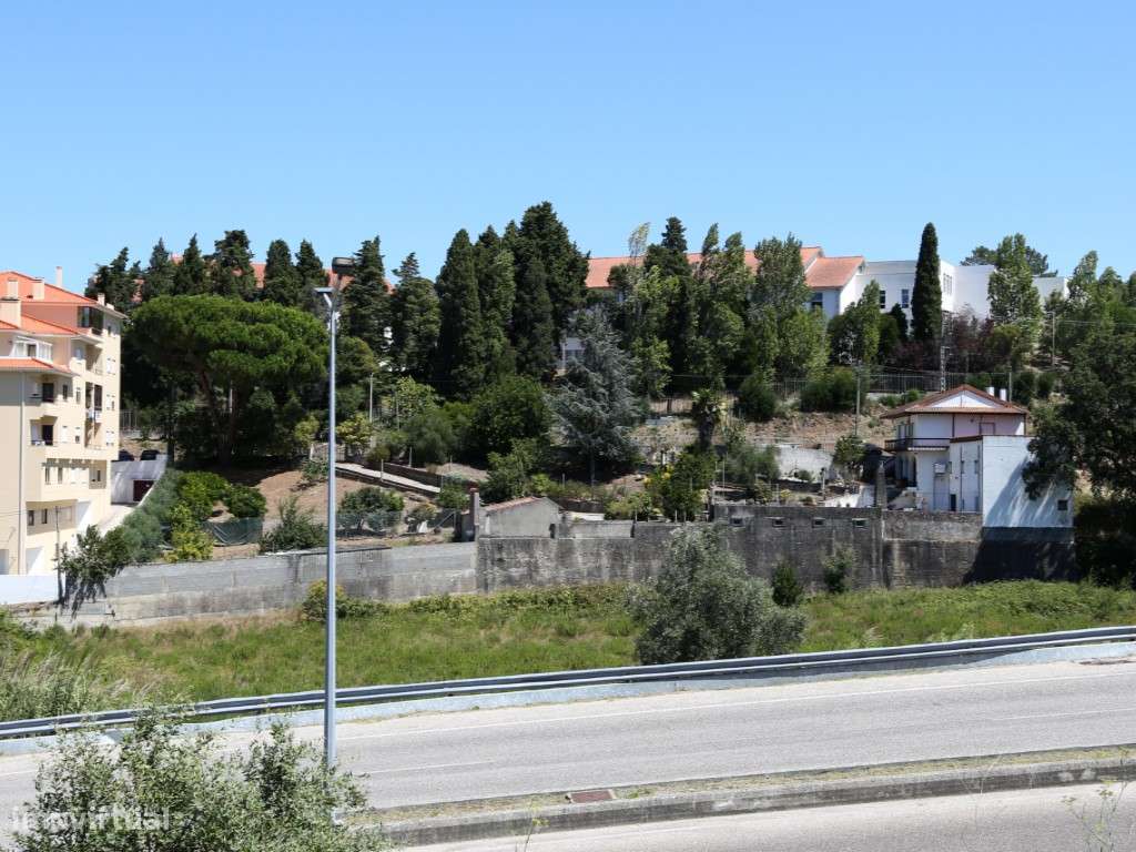 Oportunidade Prime no Centro de Alcobaça Terreno de 2.225 m² com Po...-39