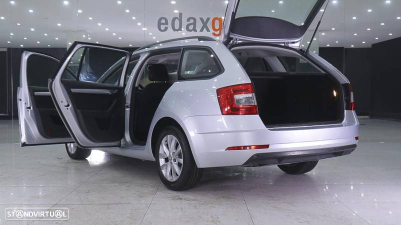 Skoda Octavia Break 1.6 TDI Ambition - 5