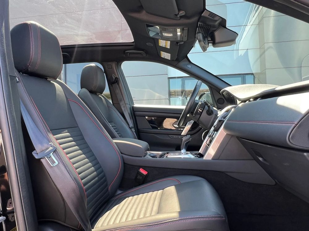 Land-Rover Discovery-Sport 2.0 Benzyna 249 KM — zdjęcie 7