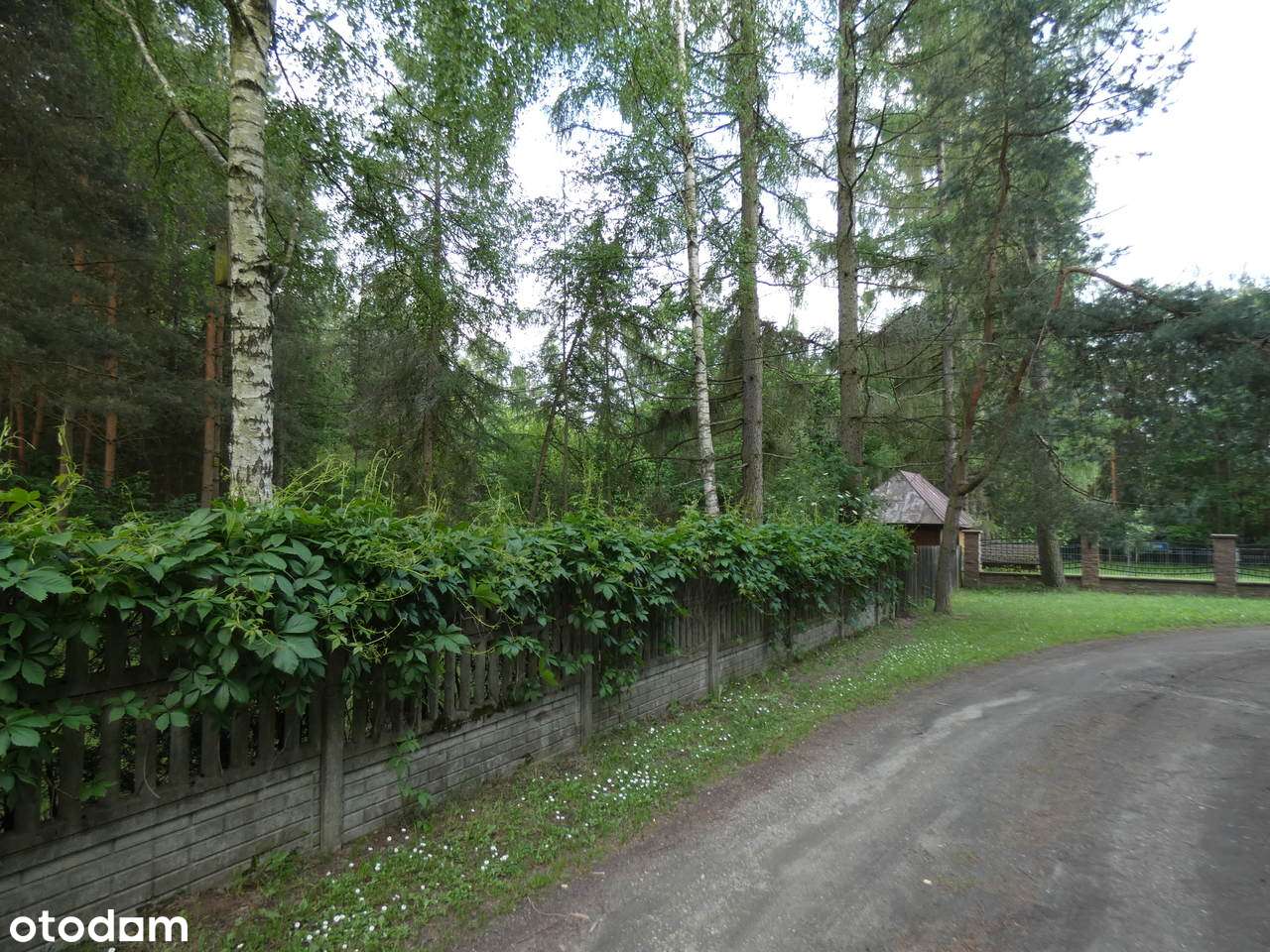 Działka budowlana uzbrojona z WZZIT-2