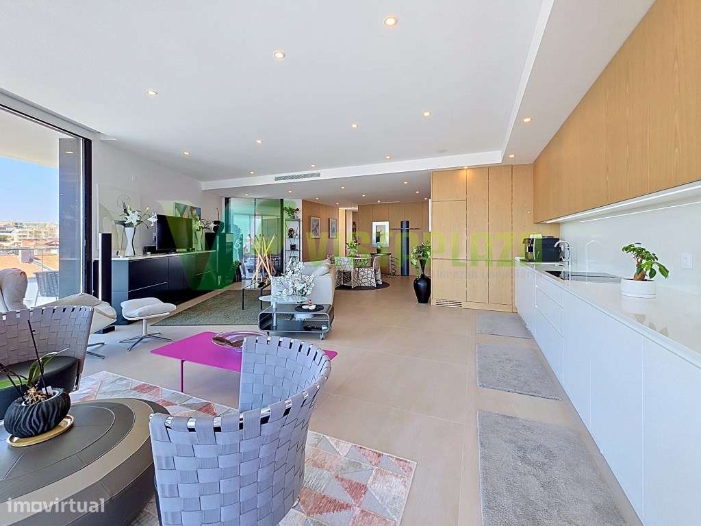 Penthouse T3 de Luxo junto à Marina de Lagos com Vista Mar / Rio e ...-11