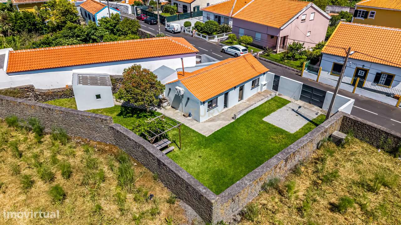 Moradia T1 com jardim e Licença de Alojamento Local Ativa Angra do Her-3