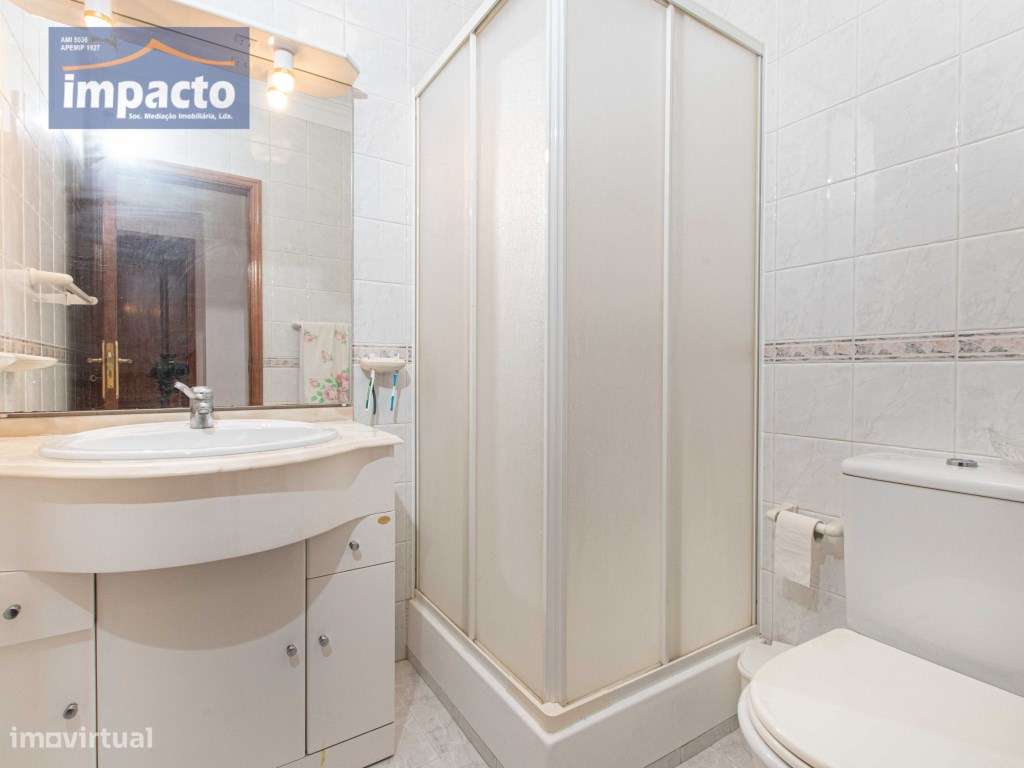 T3 Sobralinho, Ótimo estado, suite, arrecadação-8