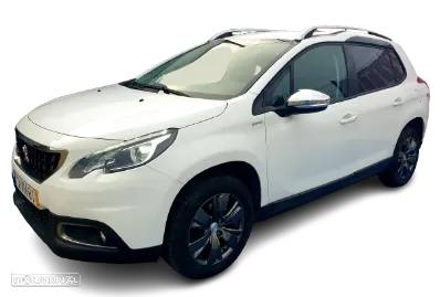 Peugeot 2008 1.2 PureTech Style - 3