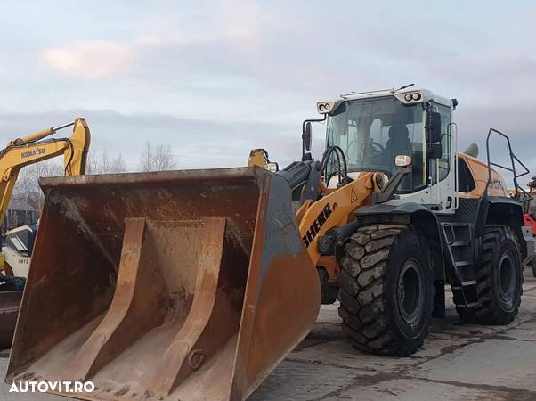 Liebherr L550 x Power Incarcator Frontal - 1