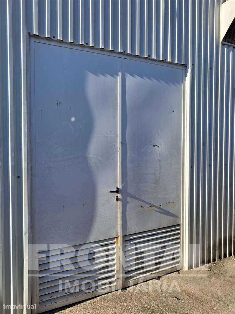 Armazém para Venda - 957 m² | Cais Privado | Touguinhó, Vila Do Conde - Grande imagem: 2/29