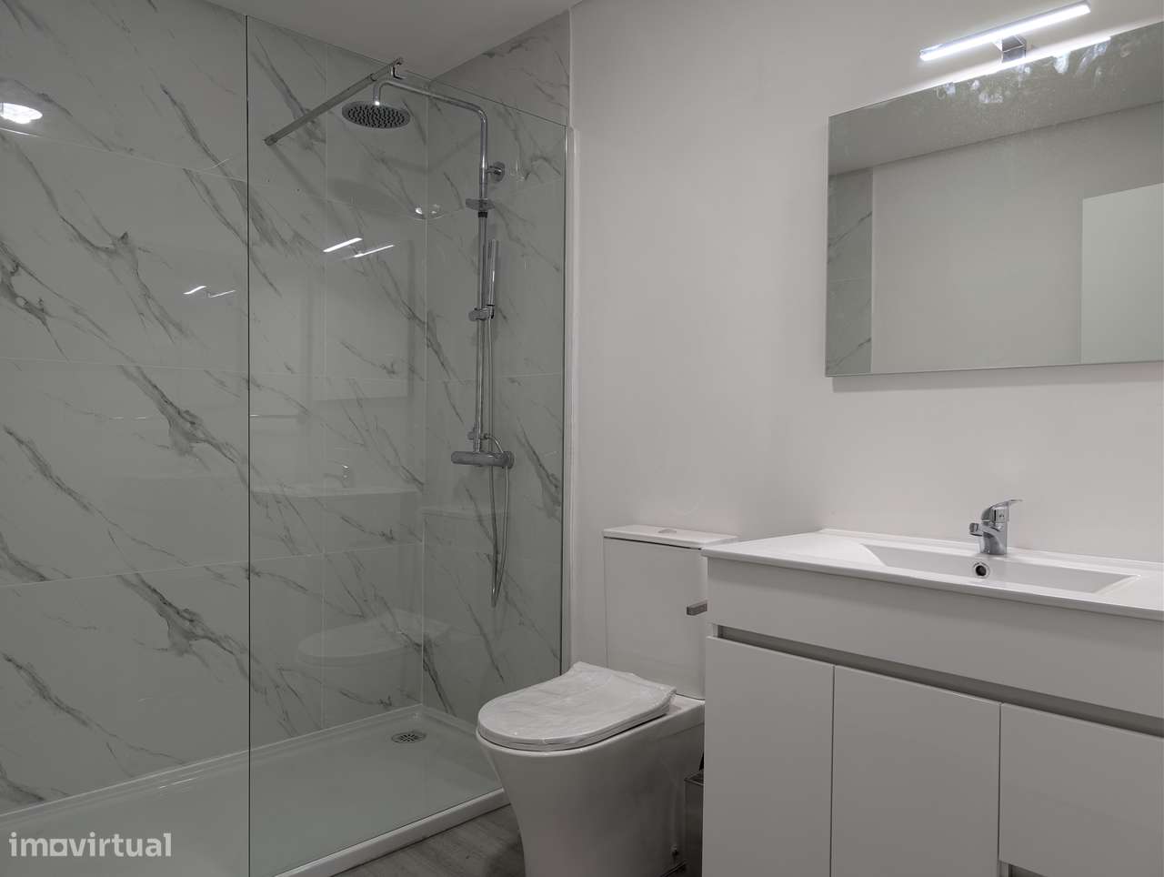 Apartamento T3 em Tarouca - Rua da Ponte Pedrinha-12