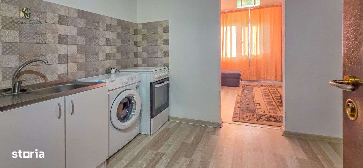 Camera de camin mobilata si utilata-0