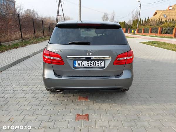 Mercedes-Benz Klasa B 180 BlueEFFICIENCY Edition - 6