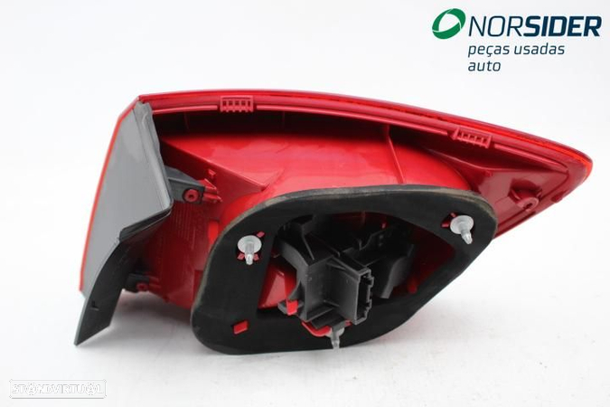 Farolim tras painel esquerdo Seat Ibiza ST|12-15 - 5