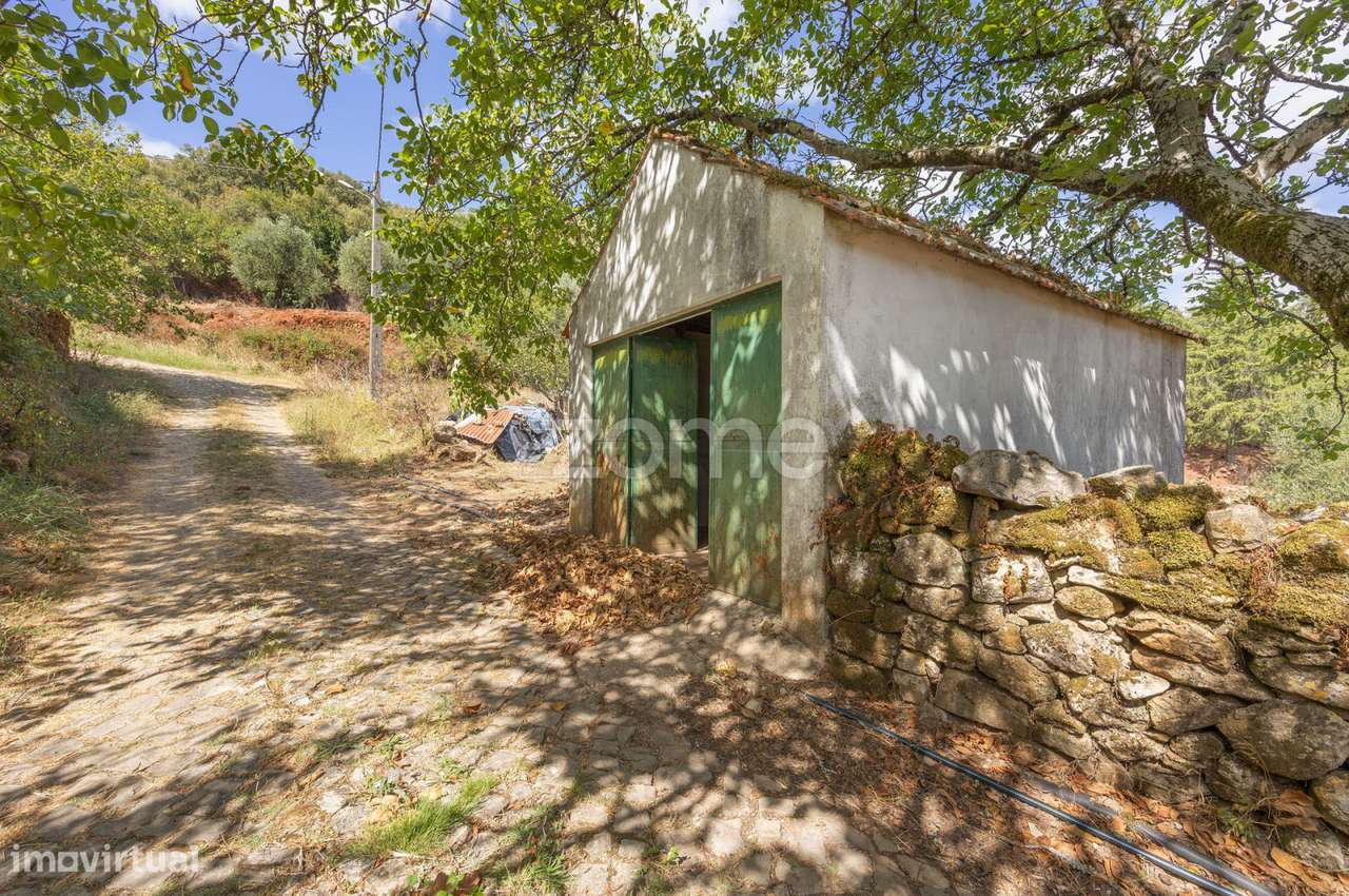 Moradia T2+2 | Garagem | Alvaiázere | Ao abrigo do Simplex-28