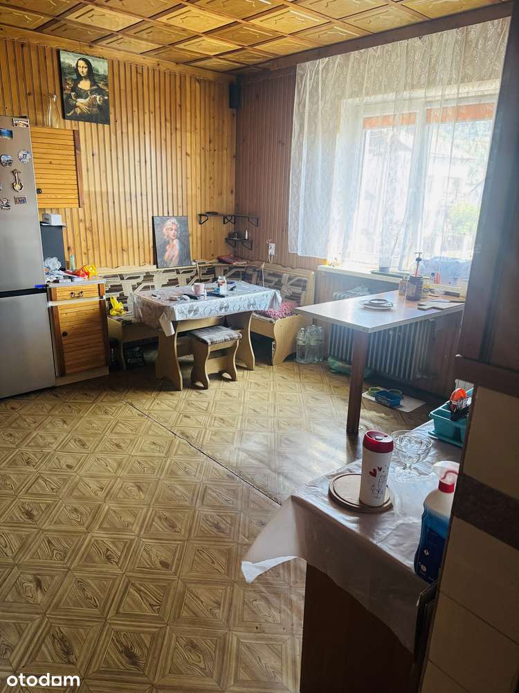 Do sprzedania dom z dużym potencjałem-11