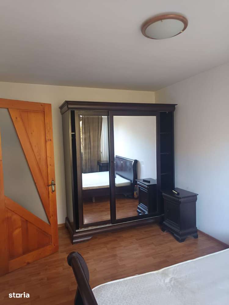 Apartament cu 2 camere, semidecomandat - Podul de Piatră-2