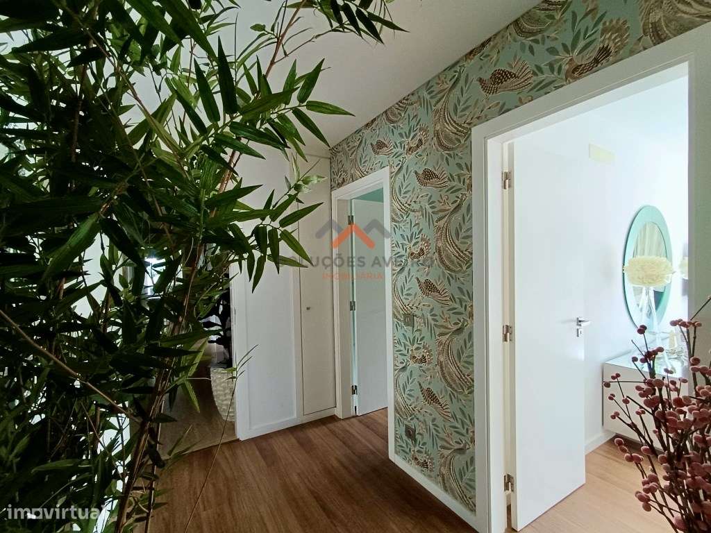 Moradia Contemporânea de Luxo com jardins tropicais e Design Exclus...-42