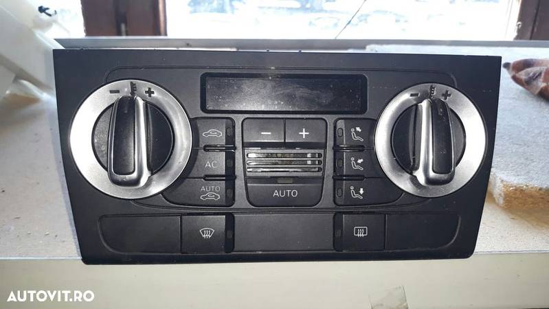 Radio Cd si Panou comenzi climatronic Audi A3 an 2008 - 4