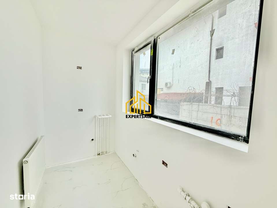 VILA MODERNĂ CU 3 CAMERE,3 BAI ȘI TERASA/ANSAMBLU PRIVAT CU BARIERA/ - Imagine principală: 5/10