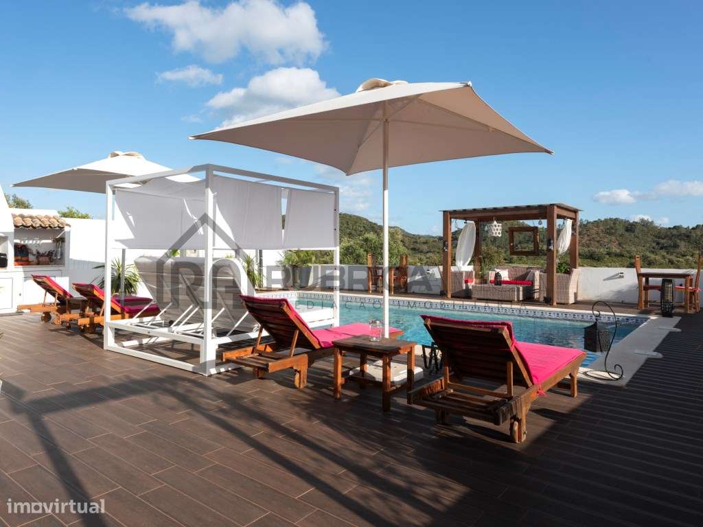 V3 + Chalet com Piscina e Jacuzzi - Vistas Deslumbrantes e Licença AL - Grande imagem: 4/45